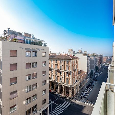 La Camera Bologna-Stazione Affittaly Rooms Bolonha Exterior foto